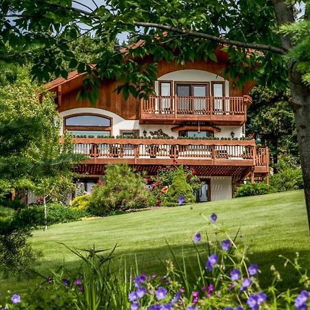 Fox Den Bed & Breakfast Leavenworth Bagian luar foto